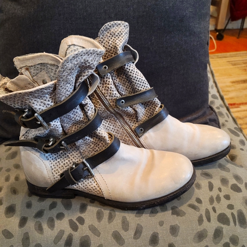 Ankel boots
